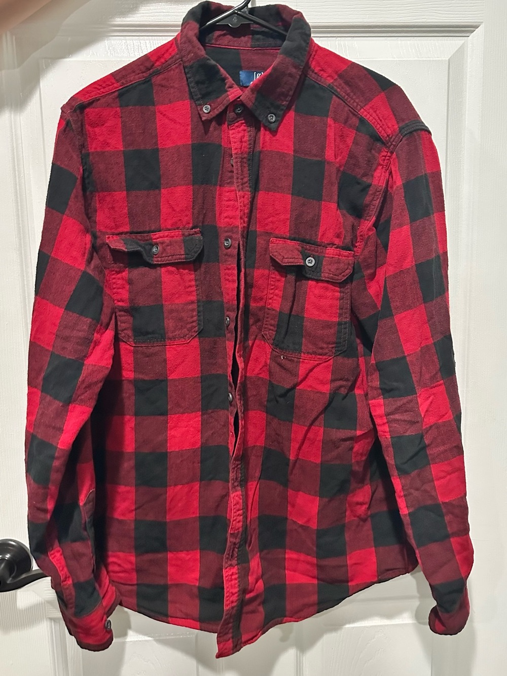 Classic Red & Black Buffalo Plaid Men’s Shirt size L